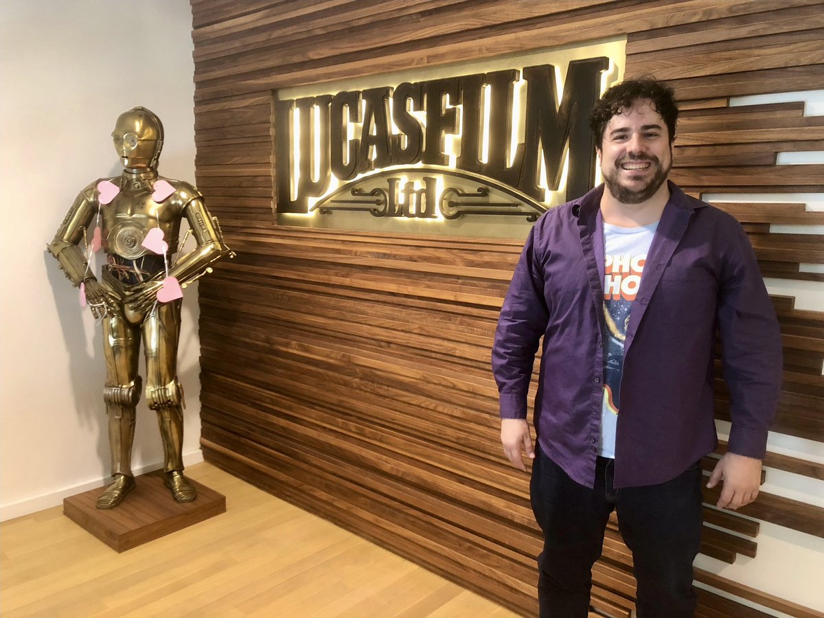 WebCamMovie's tweet photo. WEBCAM Director @NickDelgadoFilm visits a galaxy far, far away while in Los Angeles! We hope WebCam and R2 got along! #StarWars ✨ https://t.co/pS2JwN8jUS