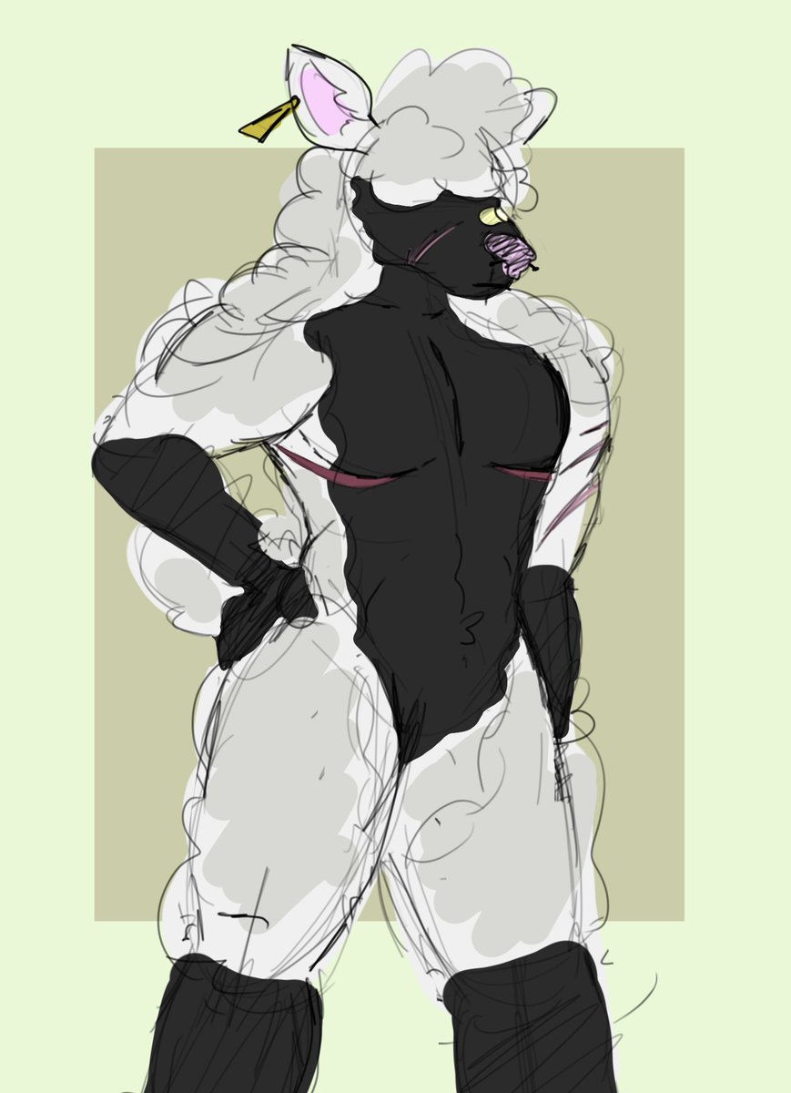 Who needs a sheep dog when you can just use a really buff sheep? 💪🐑