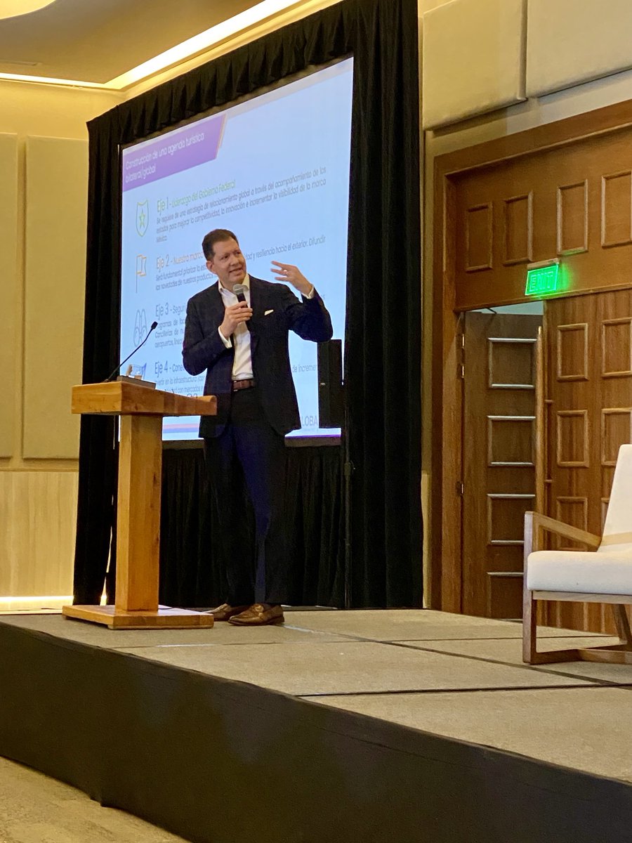 Ruben Olmos, extraordinaria ponencia, de lo más relevante es indispensable una agenda turística nacional