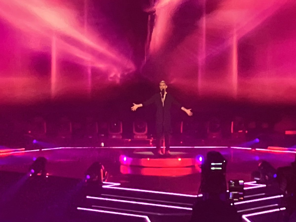 ESC_kompakt's tweet image. #DDF ❤️‍🔥 Überdurchschnittlich starker Applaus in der Halle für Ryks zweite Probe. Ist das ein Indikator? #OhBoy #Magie #FeuerwerkderTurnkunst #ESC2024