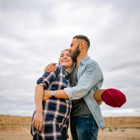 ParentingQ's tweet photo. 👉🏼Create an atmosphere of peace and affection in the home  

👉🏼Protect your mental health 

👉🏼It’s important that you're not under any mental or physical stress when you’re pregnant and that your family helps shield you from it  

#pregnancy #parenting https://t.co/WYyNEaRmFQ
