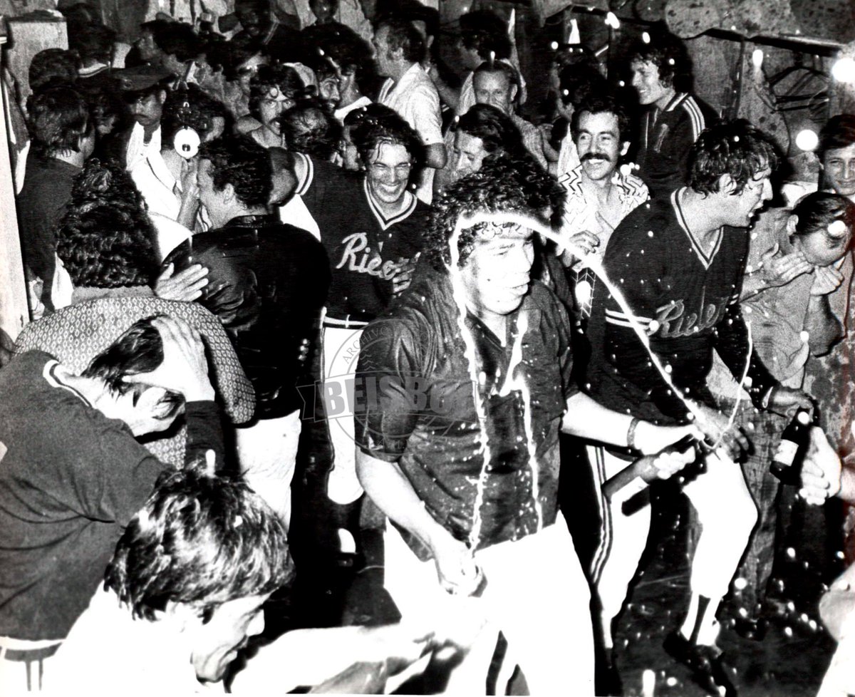 RielerosDeAgs's tweet photo. Vamos a regresarnos a 1978 🔥

Uno de los días más felices en la historia de la tierra hidrocálida 😎

Y…¿Qué creen? Este año repetiremos la hazaña 🏆 con la #RevoluciónRielera🚂 https://t.co/rK37lW3y6a