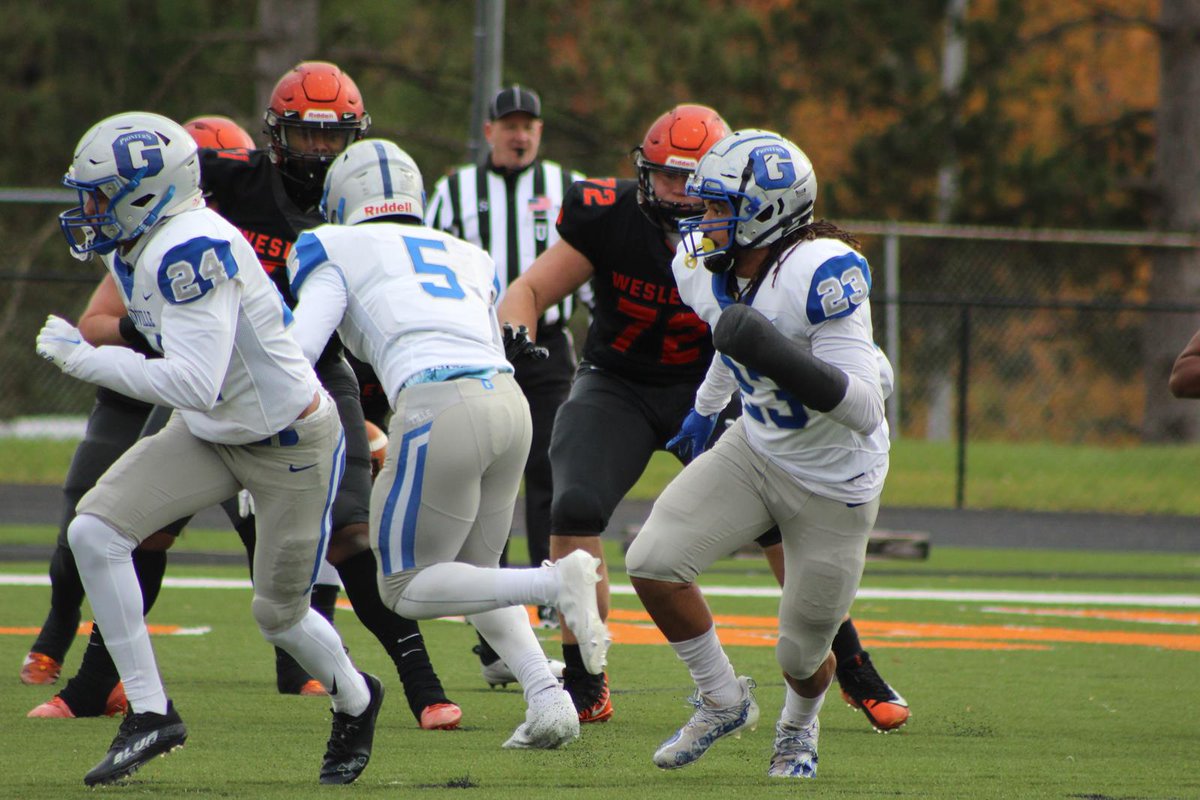 Players To Watch: S Sean Bowers (@seanbowerss), Virginia Union Bowers transferred from Glenville State after collecting 114 tackles, 10.5 TFL, 3 sacks, 2 INT, 6 PD, and 1 FF as a Pioneer. Bowers is a defensive powerhouse that can play linebacker and safety.