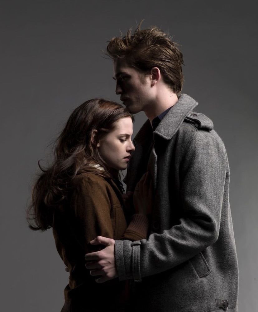 twilight edits tweet media