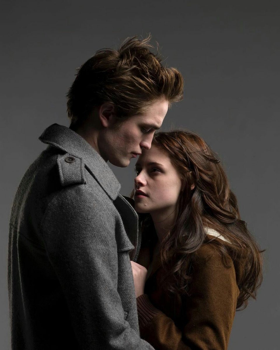 twilight edits tweet media