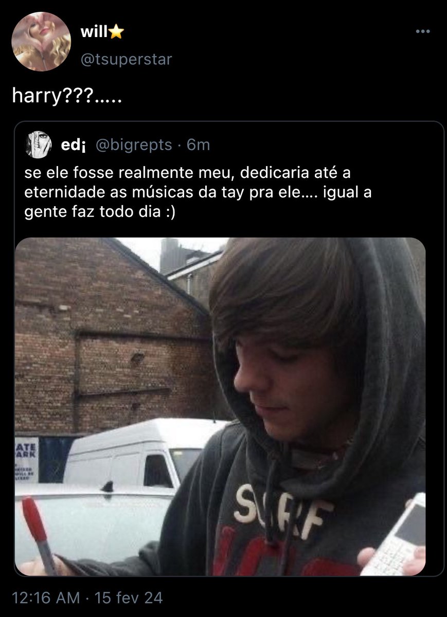 lhthings91's tweet photo. untouchable | au larry 

louis e Harry são melhores amigos na vida real porém virtualmente se odeiam e sempre estão se alfinetando, em qualquer situação, até o dia que harry posta uma foto de louis dando algo a entender https://t.co/75899mcejO