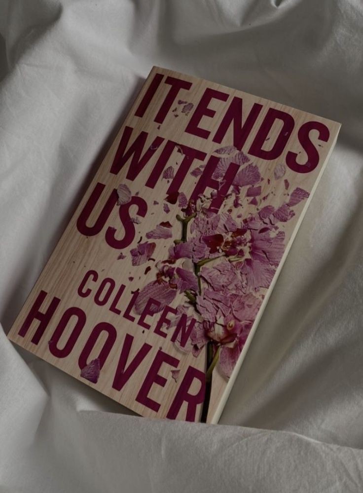 dandelion0201's tweet photo. him 🖤                //  HIM ❤️
@colleenhoover https://t.co/EF7uOlMOvM