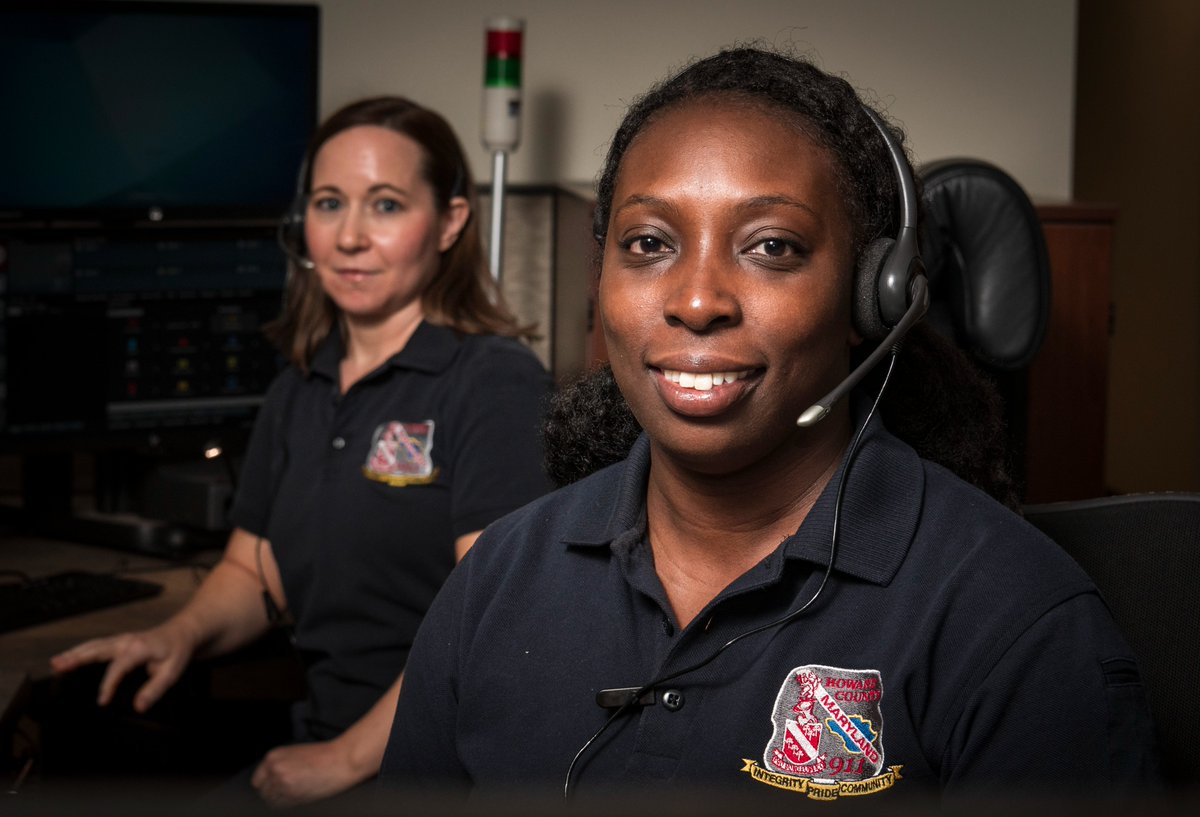 HCPDNews's tweet photo. Howard County 911 is #RapidSOSReady, are you?
Did you know that when you call 911, life saving information can be sent to the 911 center by your phone before you even say a word? Information like medications, allergies, crash information, and your emergency contacts. 1/2 https://t.co/Bfwc6oTjrN