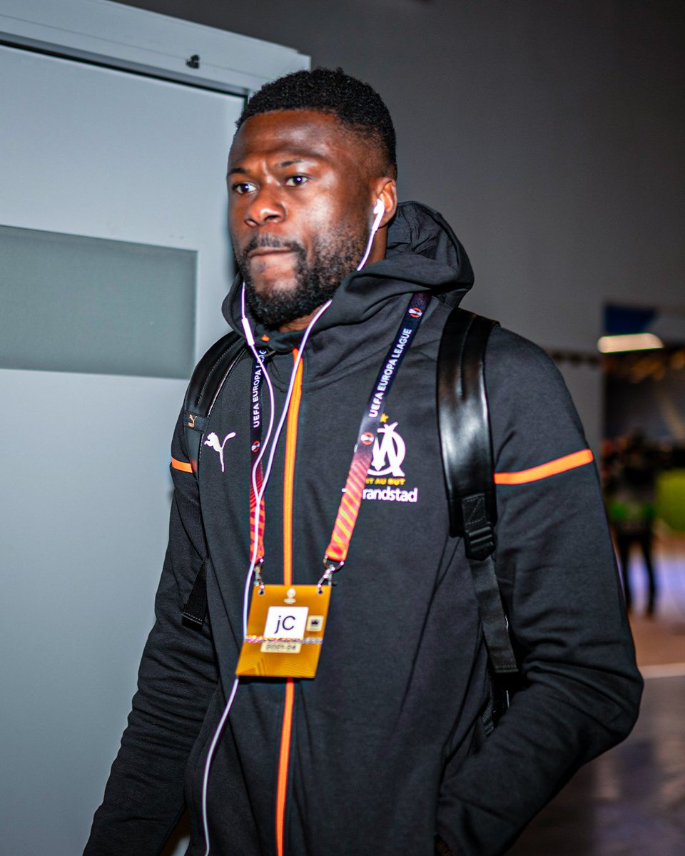 Nos joueurs sont là !💙 #ShakhtarOM