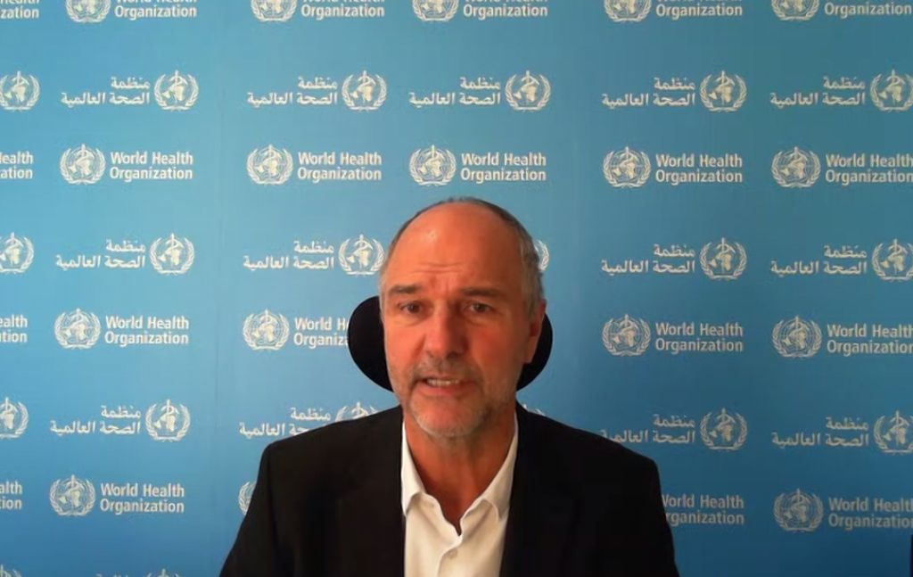 UNGeneva's tweet photo. "Military activities in this area, this densely populated area, would be an unfathomable catastrophe... and would even further expand the humanitarian disaster beyond imagination." Dr. Richard Peeperkorn, @WHO rep for #Gaza &amp; West Bank, warns of a looming offensive in #Rafah. https://t.co/KyLZPn0LmT