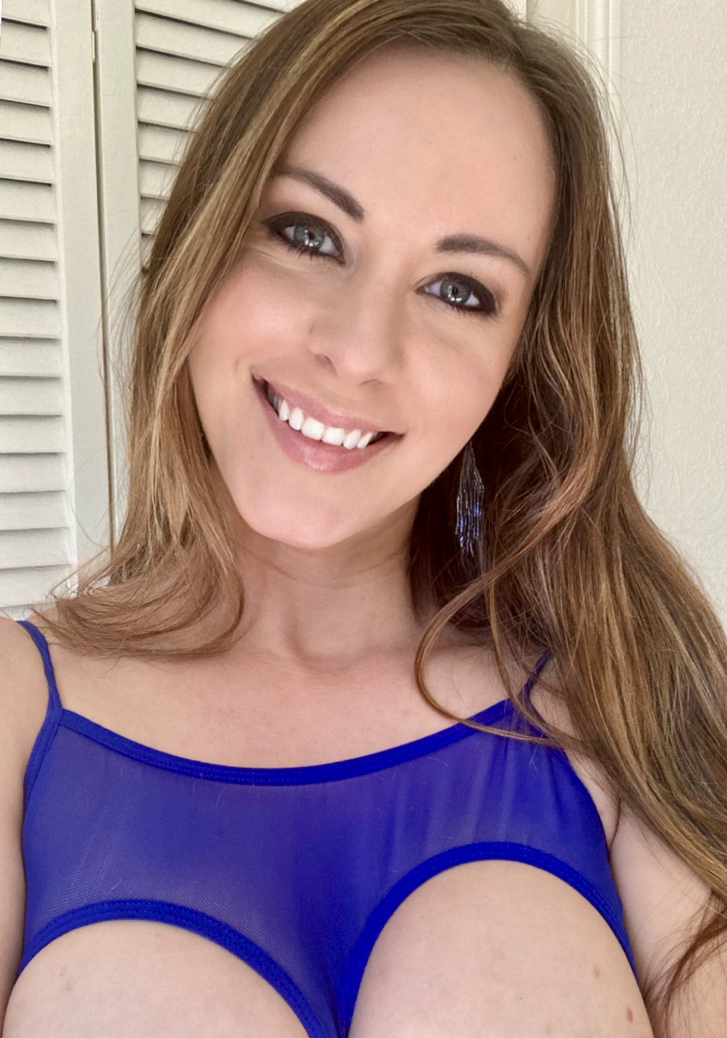 Sarah Hayes on X: This top definitely isnt suitable for Instagram Reels  😂 t.coBzVAfei0uG  X