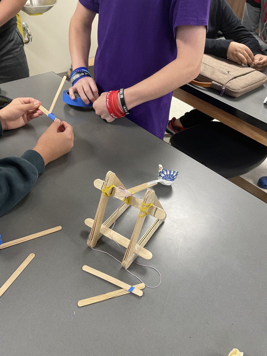 ms_windus's tweet photo. 6th grade MAP students testing and making adjustments to their “flying birds” catapults! Fun STEM lab activity to wrap up our forces and motion unit! https://t.co/tBrePXYqIj