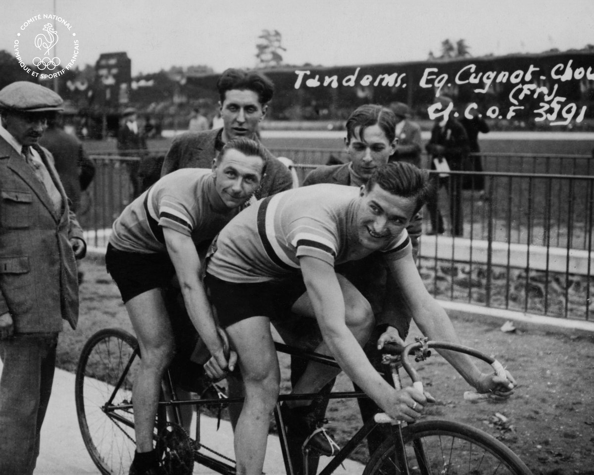 FranceOlympique's tweet photo. [#Culture]
Retour 100 ans en arrière pour découvrir, en images, les épreuves de Paris 1924. ⤵

Depuis les premiers Jeux, de nombreux sports ont fait leur apparition dans le programme olympique. 
Les Jeux Olympiques étaient aussi un moyen de mettre en valeur la culture de chaque nation lors des Concours d'art. 
A Paris, en 1924, on retrouvait des disciplines telles que la pelote basque, le polo, le grimper à la corde, le tandem en vélo ou encore le saut de cheval en longueur.🏅