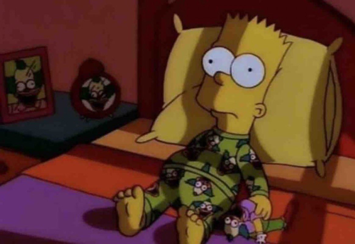 KhronosBeats's tweet photo. Unos durmiendo, otros hablando con su amorcito y yo aquí con hambre. https://t.co/TRT2pJjHsu