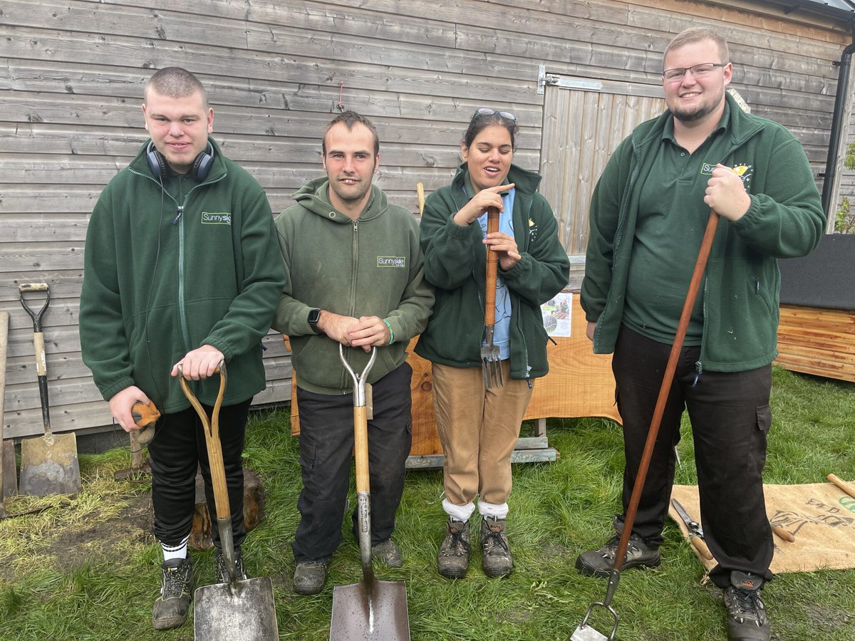 Find out how our brilliant friends at <a href="/sunnyside_news/">Sunnyside Rural Trust</a> are helping <a href="/NGSOpenGardens/">National Garden Scheme</a> with tools from their innovative tool recycling project for our show garden at <a href="/The_RHS/">The RHS</a> Chelsea. They even use raw wax from their own bee hives on the wooden handles!
ngs.org.uk/sunnyside-rura…