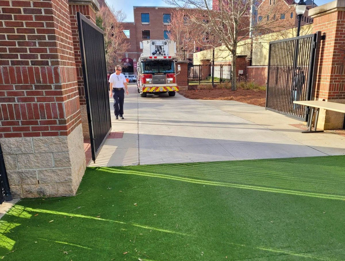 FSUFacilities's tweet image. It's a beautiful day for fire safety 🚒🏈🔥 @cotfire and Facilities Building Code conducted a fire lane access test for the Dunlap Practice Center north of the sod cemetery last week.
#BuildingExcellence #FSU #BuildingCode #CityofTallahassee #COTFire #FireLane
