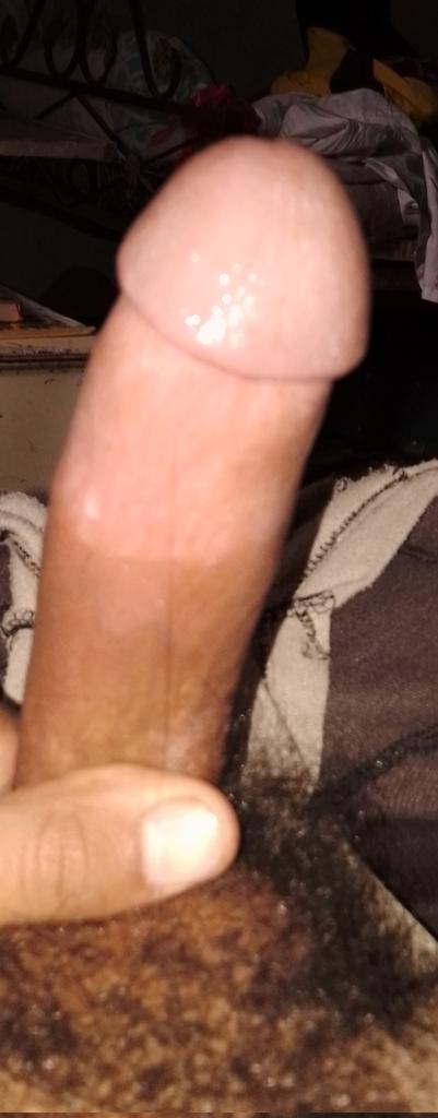 R3amon88's tweet photo. @everythingBBC 🍆 https://t.co/MVKnzdyfdz