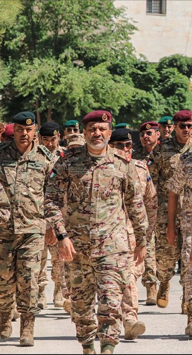 bu7amad15's tweet photo. ان كان لـ هالبيت فَنَر فـ هو انت..
و ان كان لراسي تاج فـ انت تاجه 👑..

فخوووور فيك يا حبيبي 💛💛💛💛💛💛 https://t.co/WFAPGtDFqJ