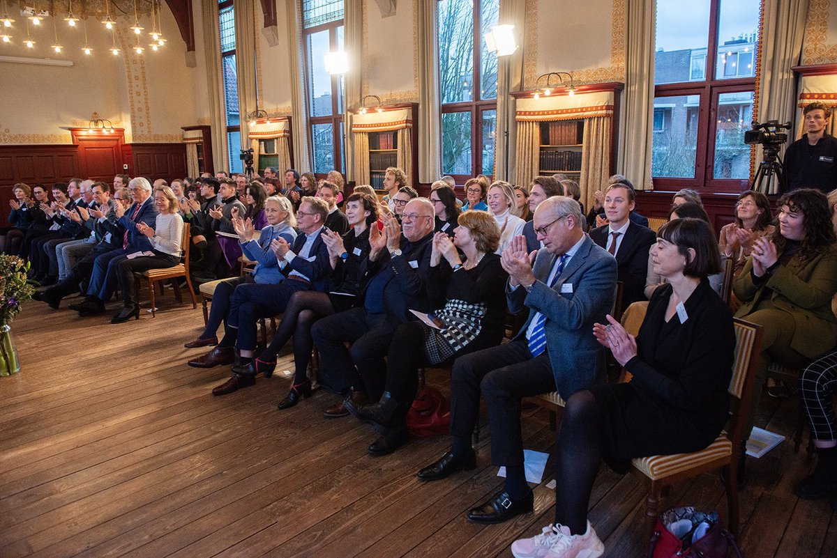 I won the Jan Brouwer thesis award for best master thesis in Political Science and Public Administration in the Netherlands awarded by <a href="/khmw_haarlem/">KHMW</a> !