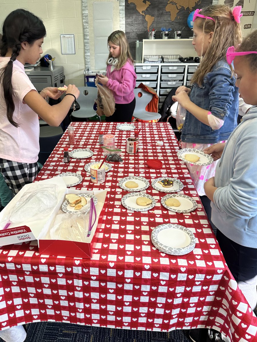 Valentine’s Day is so much better when celebrating with 5th graders! (Zoom into photo 1 to see the most tolerate dog) 🩷🐶🕶️ #heritagelearn