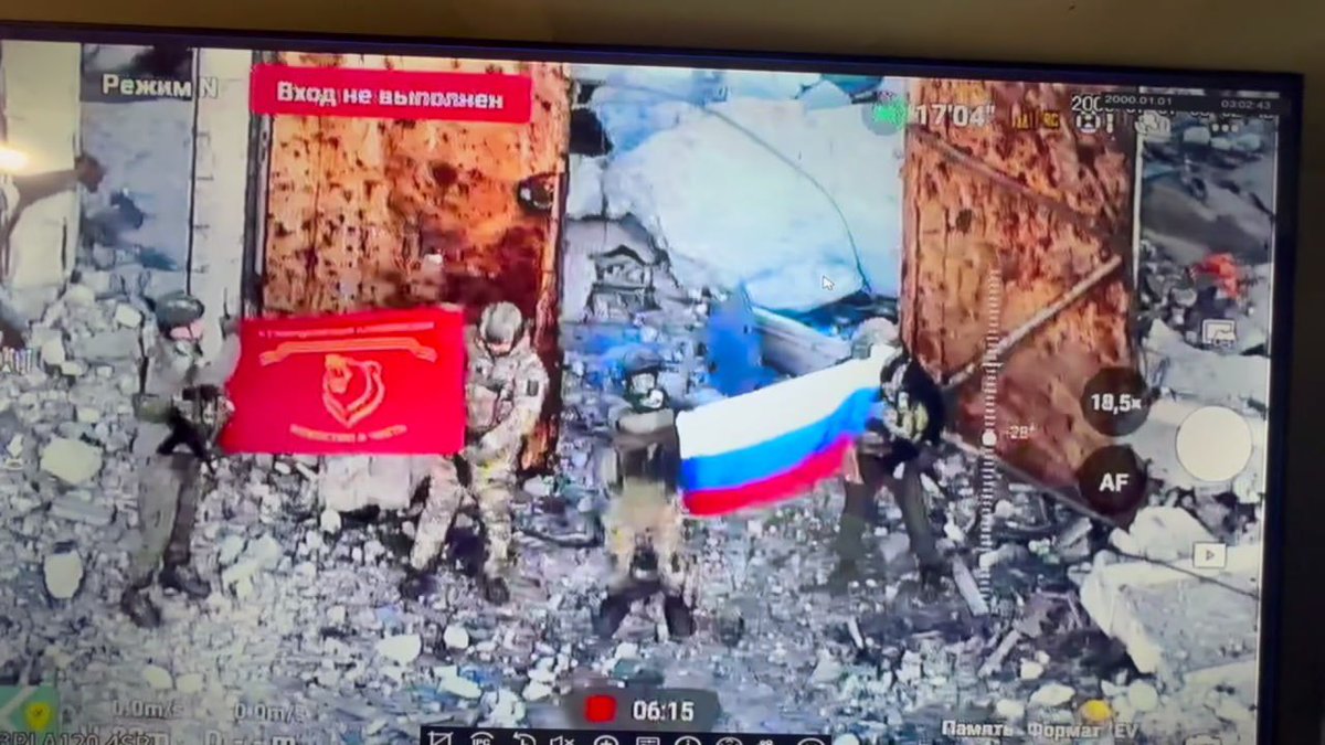 WarVehicle's tweet photo. Zenit has now fallen. 

It was being fought over since 2015. 

Respect to the guys who have fought there.
Its likely the escaped over tunnels to avdiivka, its unlikely to have been the retreat route over ground,which was a 100m big gap.

This was the most fortified in Ukraine. https://t.co/mCkkd0GXSh