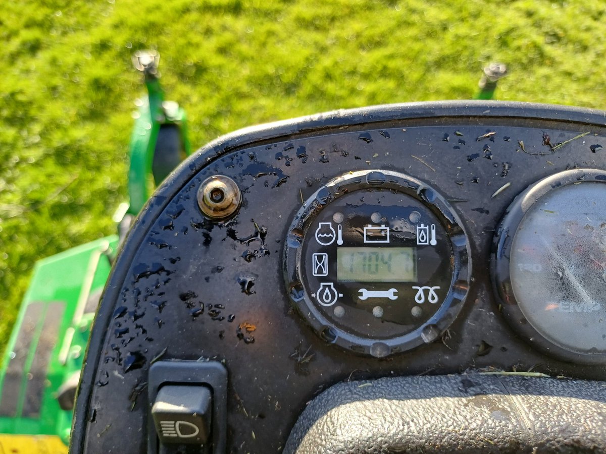 Danscott877's tweet photo. * FOR SALE *
John deere wham series 11. 
1700 Hours
Great nick

£9,999

If anyone is interested or has any questions  then please get in touch. Based in Northamptonshire j15 of the M1.

Retweets would be appreciated please 🙏 🙂 

Thanks https://t.co/VgSMl34Fxo