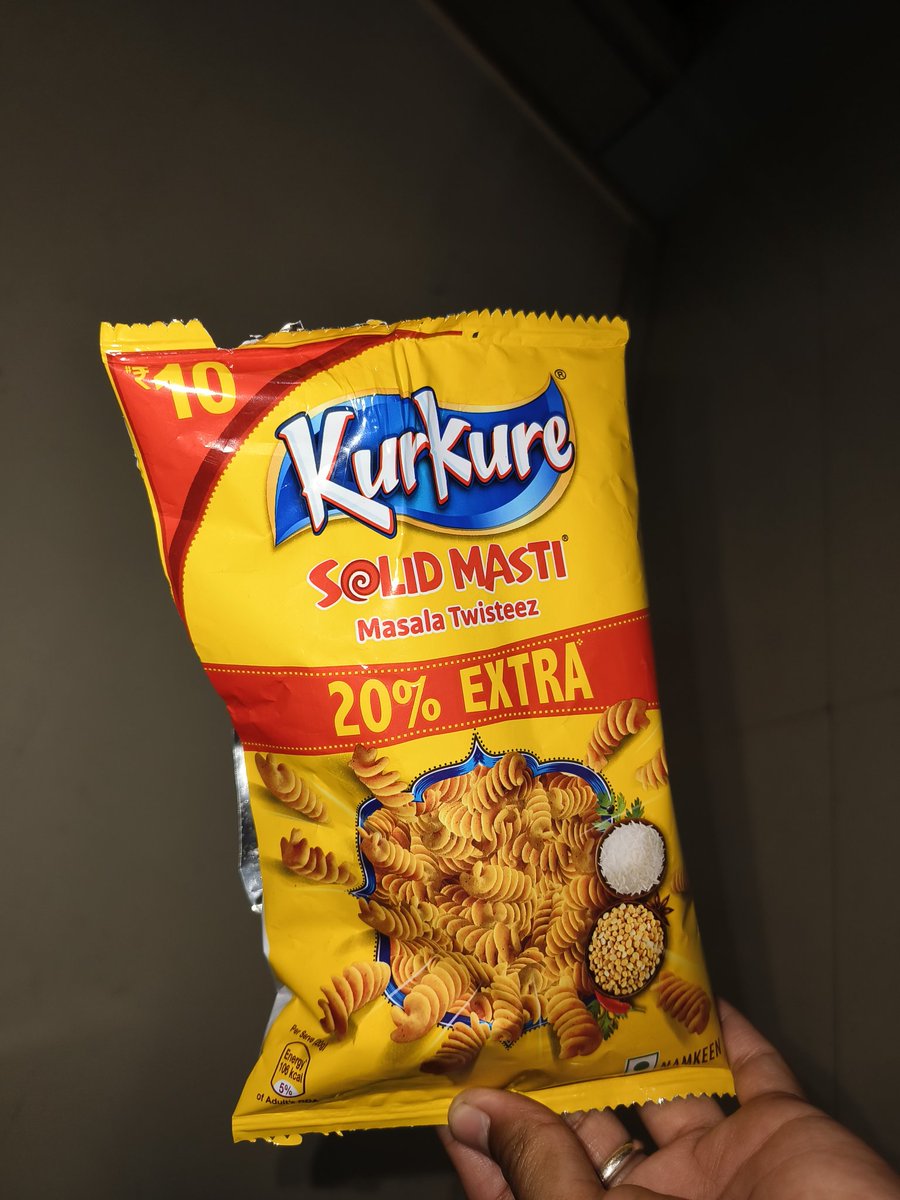 SwarangiJoshi's tweet photo. 20% extra fresh air in packet of kurkure!!!
80% less content in packet
Guys we are paying for air!!!!!!!
#Kurkure #pepsico #air https://t.co/jsCtPqS1PJ