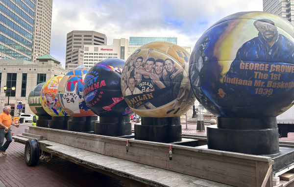 Basketball sculptures and other finishing touches are coming into place across downtown for the official tip-off ceremony for NBA All-Star Weekend at 6 this evening at Bicentennial Unity Plaza. Follow our blog for all the details: ibj.com/articles/all-s…