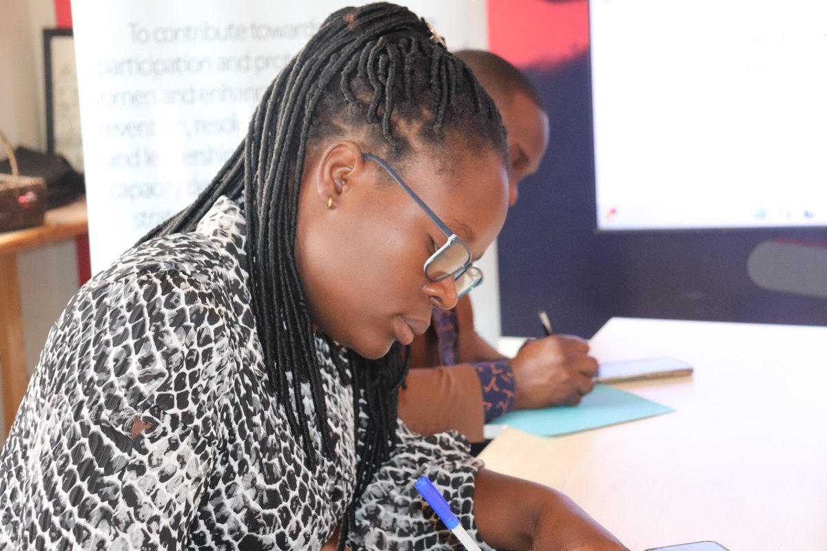 YWAction4Peace's tweet photo. Some of the participants who participated in the Youth Advocacy Guide Training of Trainers (YAG ToT)  today.
#YPS
#youthpeaceandsecurity
#womenpeaceandsecurity
@tapiwa_chiriga @UNDPZimbabwe @unwomenzw 
@BerghofFnd @YetTrust @AllianceofCBOs @WCOZIMBABWE https://t.co/9Gt0vE6QJa