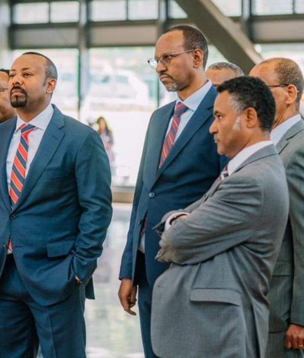 Atsbaha4's tweet photo. "ንስርዓት ኦሮሙማ፤ ምዕራብ ትግራይ ማለት "ዝተንጠልጠለት ስጋ" ማለት እያ።

"ዝተንጠልጠለት ስጋ ንትግራይን ኣምሓራን እናርኣኻ ዝደለኻዮ ፖለቲካዊ ሽርሒ ምፍፃም" ዝብል ዕላማ ስርዓት ኦሮሙማ እዩ።"
ፈታዊ ለውጢ https://t.co/BLZsxXS4tA