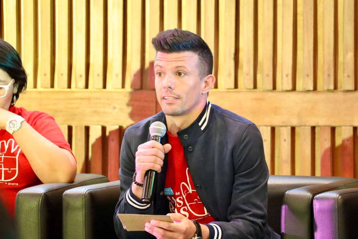 “El diálogo es el instrumento que tenemos para lograr La Paz, desde Suiza estamos trabajando y comprometido con la protección de la niñez” Frank Nyffeler, Agregado de la Sección Consular de la Embajada de Suiza @suizacolombia