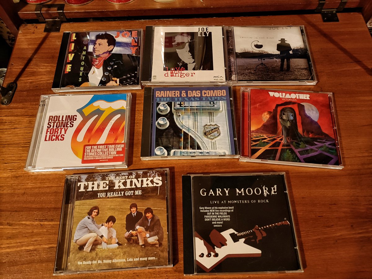 Todays charity shop pick ups for the princely sum of £3 😜 The Wolfmother CD is particularly good #chazzershop #charityshops