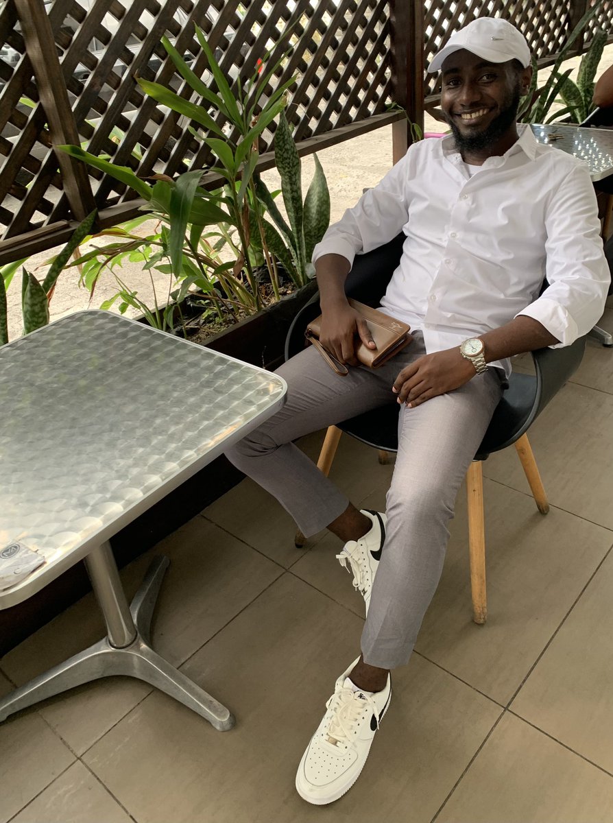 OussamaSaidIbr4's tweet photo. Y’a rien que la hess 👋🏾 https://t.co/NFHECm1jY6