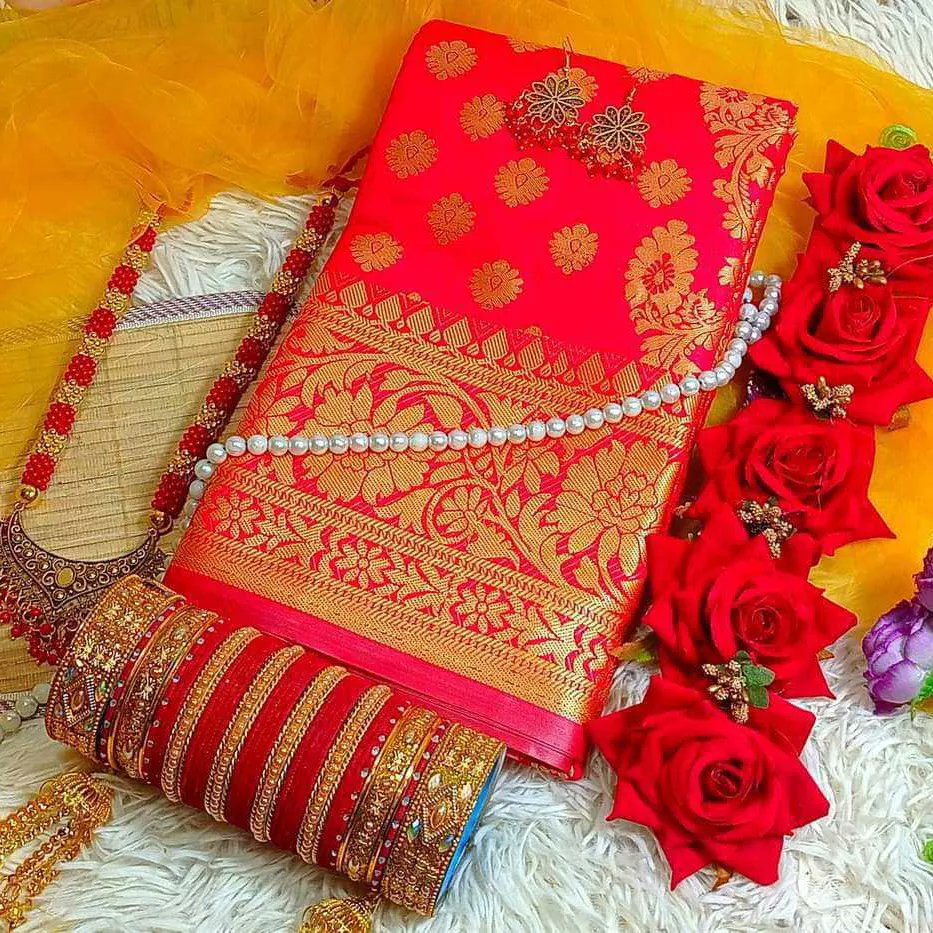 healthy808's tweet photo. ফুল প্যাকেজ এ থাকছে👇
🍀শাড়ী
🍀গলার সেট
🍀কানের দুল
🍀চুড়ি
🍀গোলাপ গাজর
🍀বক্স
দাম জানতে ইনবক্সে করুন
#everyone #হিঘলিঘতস
#Hitman #EVM #saree https://t.co/8RQCtMt4Mr