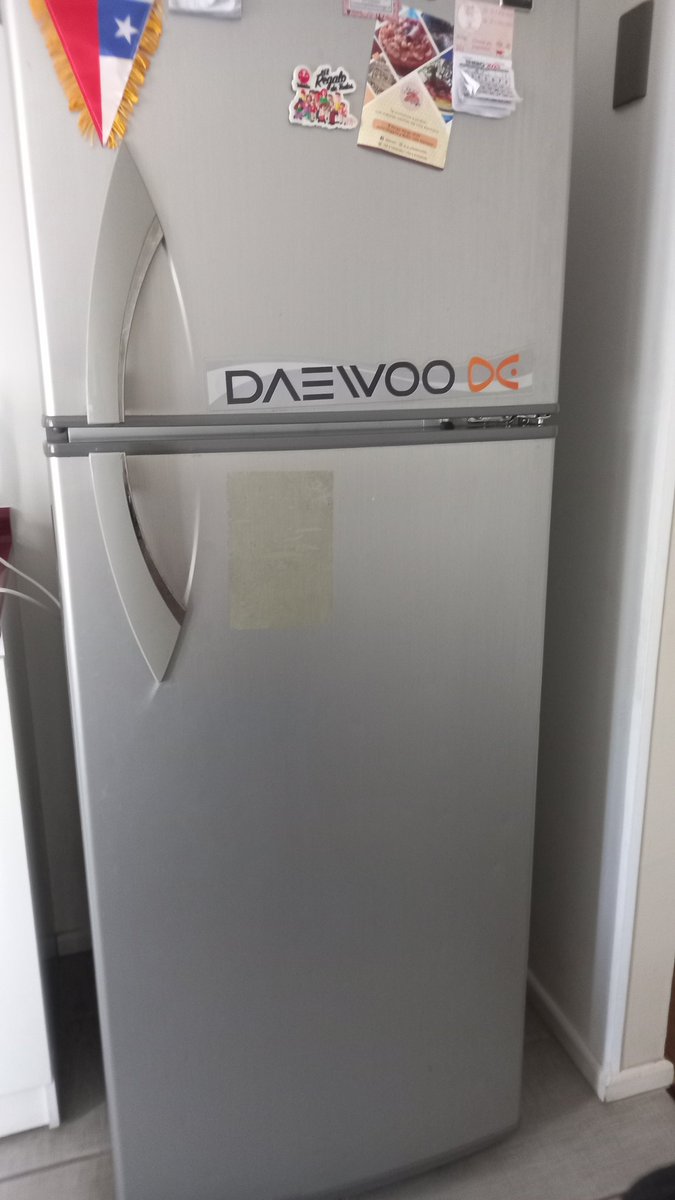 Vendo con urgencia  hoy 
Lavadora daewoo  $40,000 
Cocina $40,000 
Refrigerador $20,000 
Tienen solo 1 año de uso. 
Sin detalles 
 Se debe retirar en mi domicilio villa alemana 
Rt🙏🏼