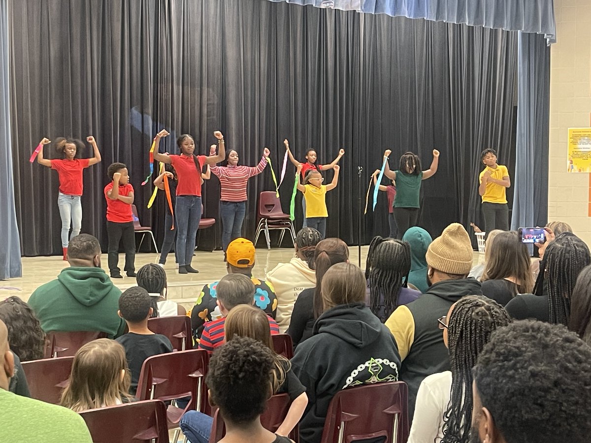 OfficialCISD's tweet image. 🌟 Walker Elementary Black History Program was a moving tribute to some of the most inspiring figures in history. From Rosa Parks&apos;s brave stand for equality to Muhammad Ali&apos;s unwavering determination, their legacies continue to inspire us all. Great job! #CISDBelieves #CISDGrows
