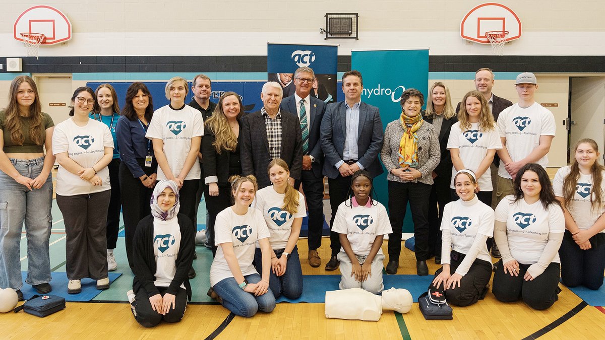 HydroOne's tweet photo. By 2025, nearly 80% of high schools in Ontario will be equipped to deliver Opioid Overdose Response Training to its students. Learn how our collaboration with @actfoundation is building safer and more informed communities: https://t.co/07FJnwYmEl #HeartMonth #ACT2save #CPR https://t.co/AZdXquvCSY