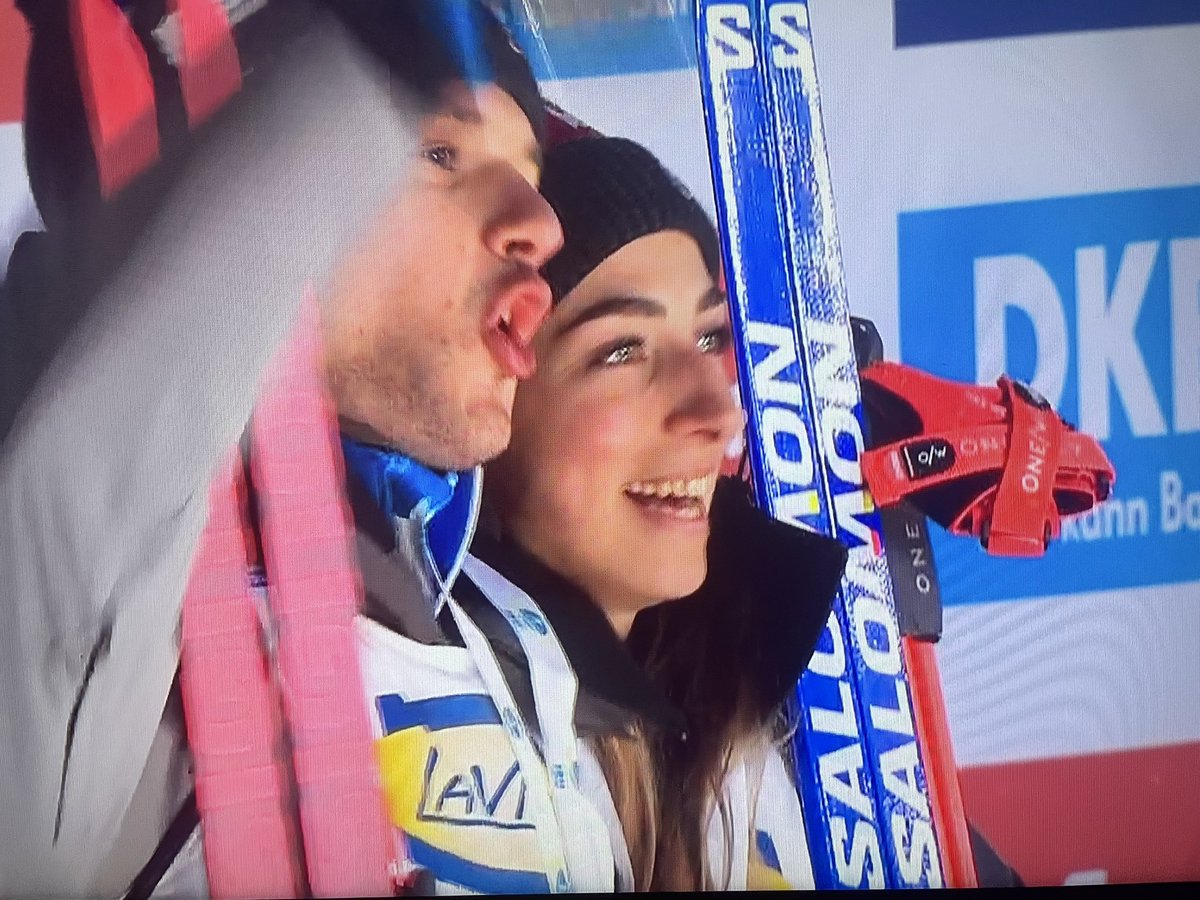 FEsegio's tweet photo. Ogni volta che vedo una gara di questo sport mi lascia con il fiato sospeso 😱
Una bellissima medaglia Giacomel- Vitozzi🥈❤️ #SportsInfos https://t.co/I946NskVMJ