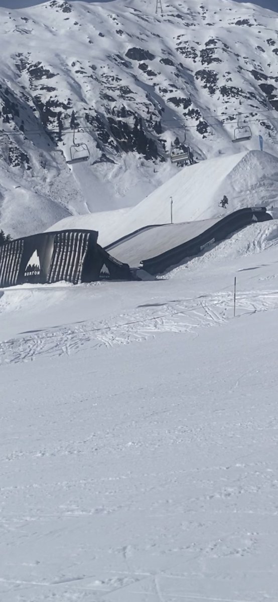 Ellie Walker tweet media