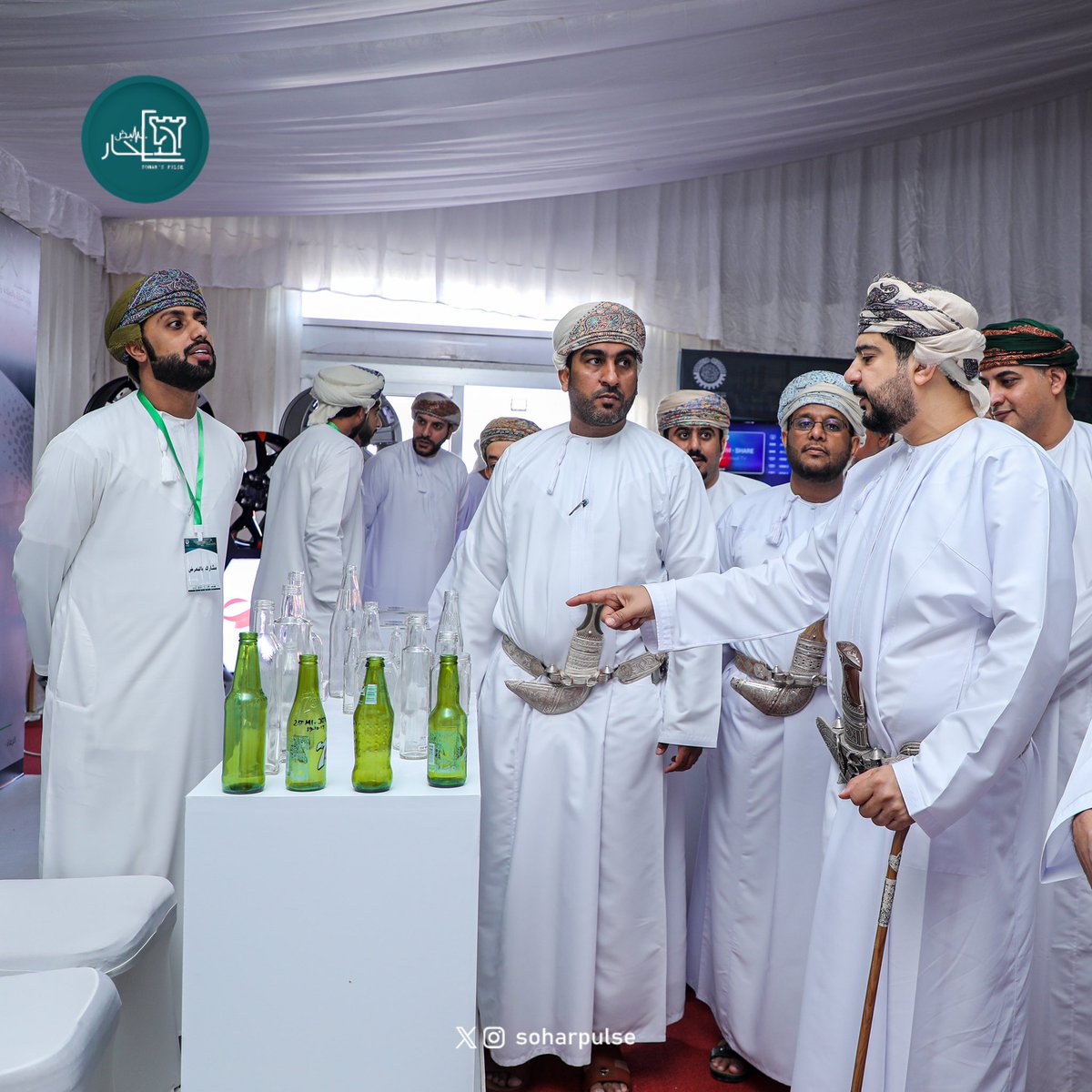 soharpulse's tweet image. نظّمت غرقة تجارة وصناعة عمان بمحافظة شمال الباطنة و وزارة التجارة والصناعة وترويج الاستثمار المعرض الصناعي وفعاليات اليوم الثاني ليوم الصناعة العماني تحت رعاية معالي قيس بن محمد اليوسف وزير التجارة والصناعة وترويج الاستثمار.

#يوم_الصناعة_العُمانية 
#صحار