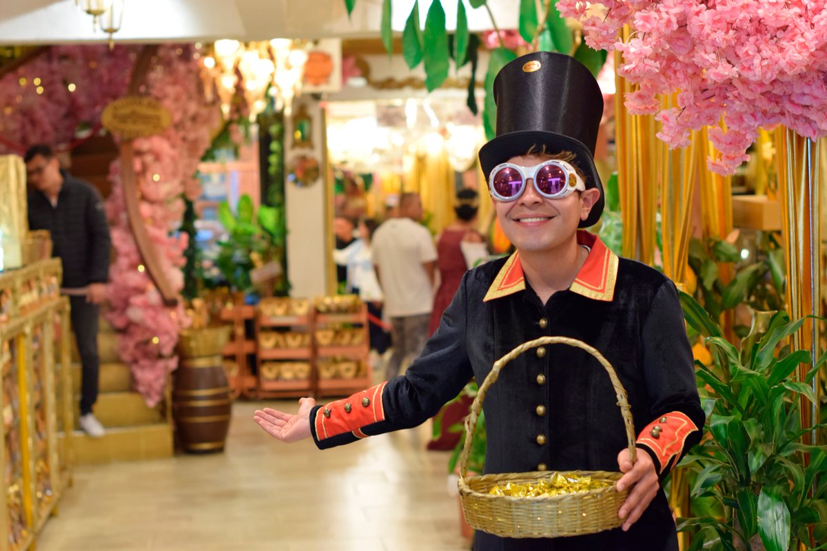 ChocolateMuseo's tweet photo. ¡Descubre el dulce mundo del chocolate en el Museo del Chocolate Colombia!
¿Eres un amante del chocolate? Te invitamos a sumergirte en una experiencia única en el Museo del Chocolate, donde el cacao cobra vida y los sabores te transportan 
#museodelchocolate #Colombia https://t.co/xJtB0iY0q4