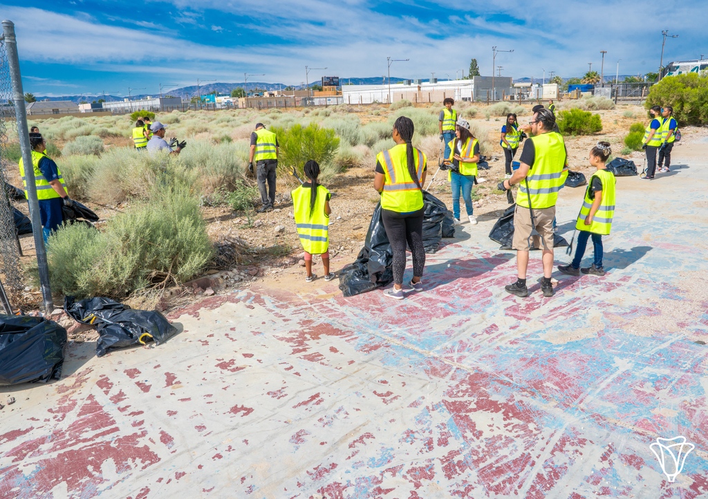 cityoflancaster's tweet photo. Join us this Saturday, Feb 17 from 8:30 to 11 a.m. at Lancaster Community Center to beautify our city for National Acts of Kindness Day! 🌿💚 Participate in #NationalActsofKindnessDay and become a volunteer! Sign up now at: https://t.co/LdjuumNPnR. https://t.co/ILzHMcG4Jq