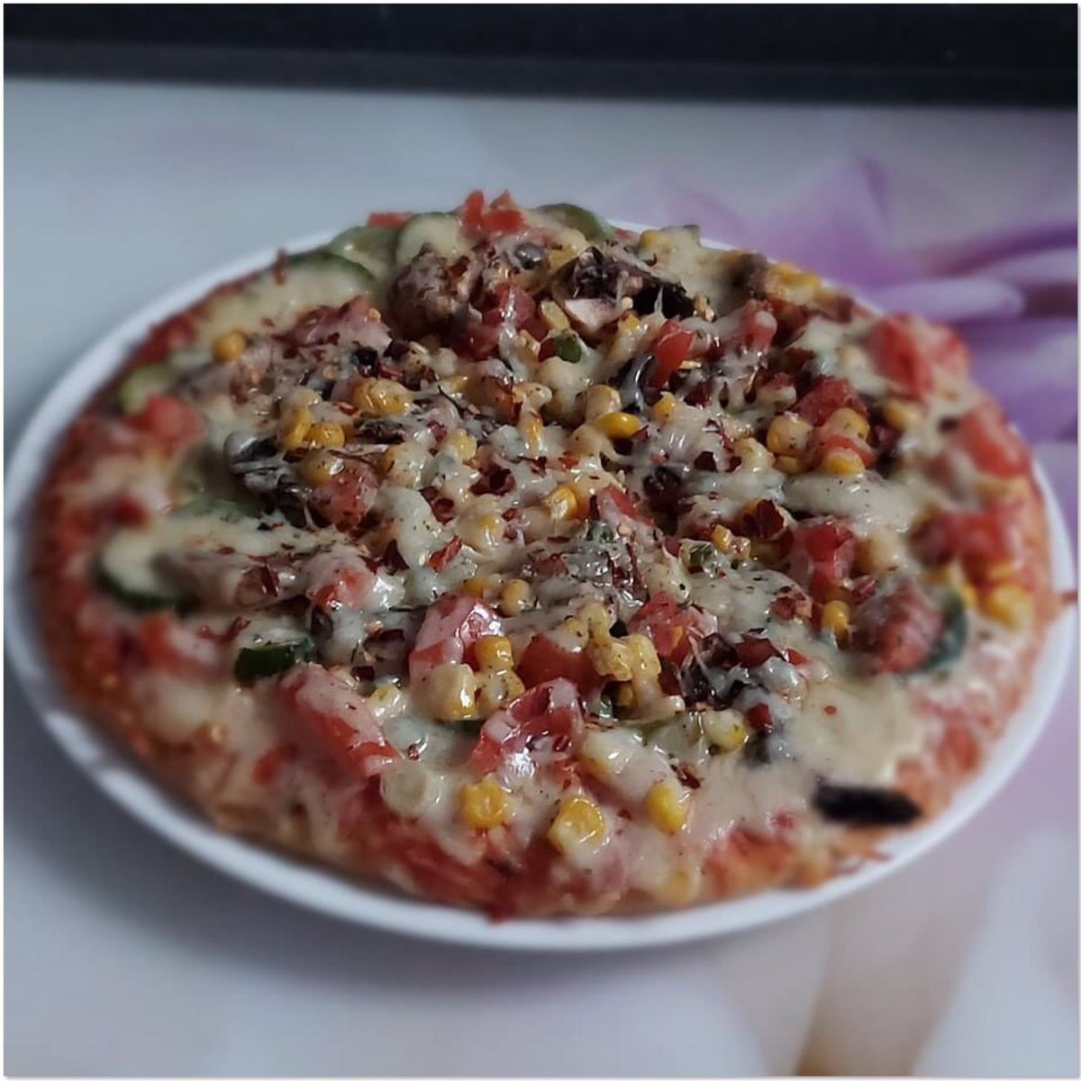 LeedSTUnited's tweet photo. Spicy Vegetarian Pizza ๐๐คฉ๐๐ #YummyYummyInMyTummy #HomeMadeFoodIsTheBest โค๏ธโค๏ธโค๏ธ https://t.co/R28tKNF2RP