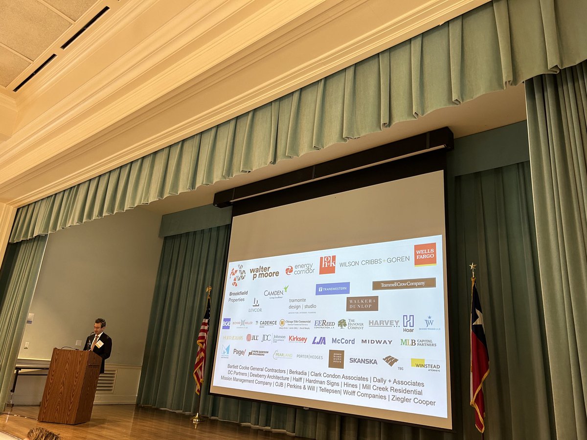 .<a href="/ULIHouston/">ULI Houston</a> welcomes over 200 members and guests today to learn more about sports and real estate. Thank you <a href="/JustinLev/">Justin Levine</a> Sr. VP &amp; CIO with Levcor and our District Council Chair, for recognizing our annual partners!