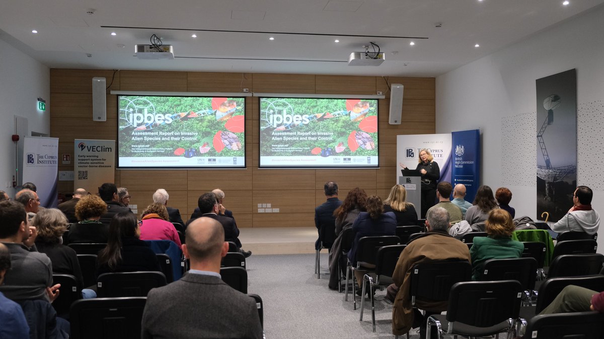 👉Combatting Biological Invasions on Biodiversity and Ecosystems: Insights from the 2024 Ronald Ross Lecture. Prof. Helen Roy discussed the impact, challenges and solutions for biological invasions. #CyI researchers showcased the #VEClim Platform @UKinCyprus @StavrosMalasCY