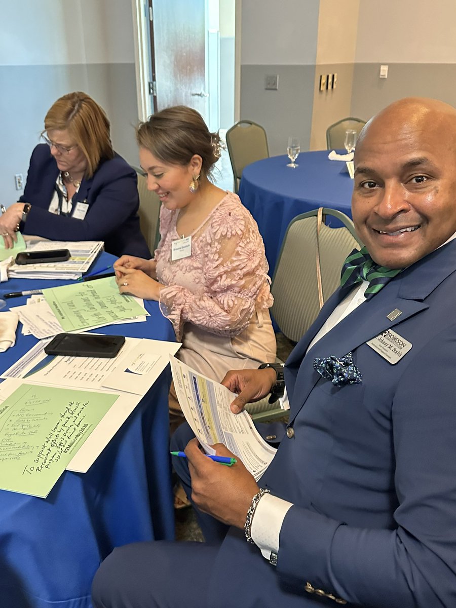 myFutureNC Data tweet media