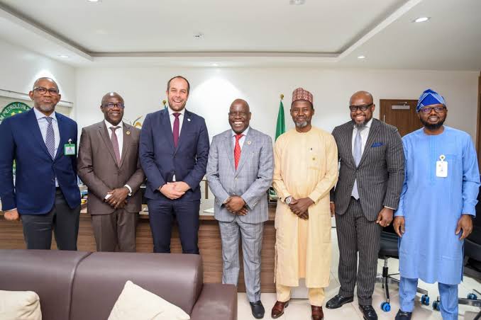 EnergydayN's tweet photo. NUPRC partners TotalEnergies on deep offshore development

The ongoing drive to advance Efforts the country’s deep offshore exploration and production was the focal point of discussion at an engagement between the...READ MORE

https://t.co/ENC5IFWLfo

#EnergyDay #Energy https://t.co/GmncPWc3cA