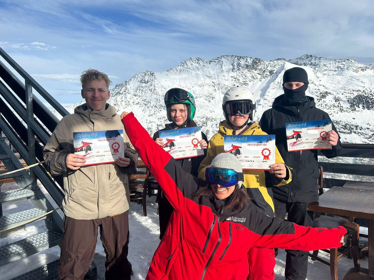 Bulmershe School PE tweet media