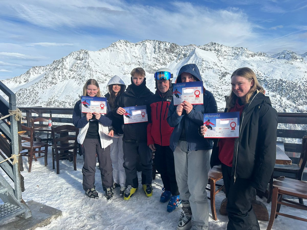 Bulmershe School PE tweet media