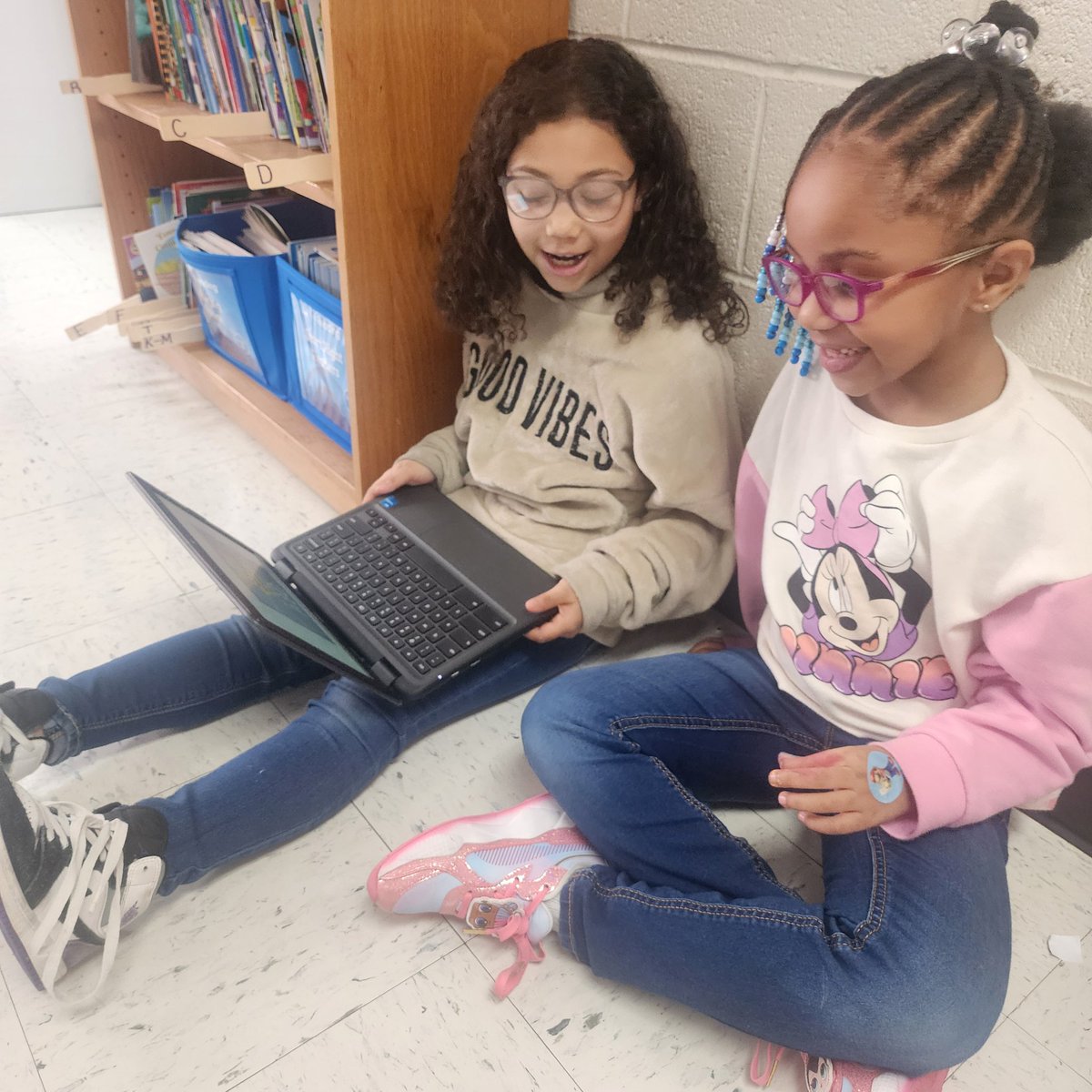 Jessica Laws tweet media